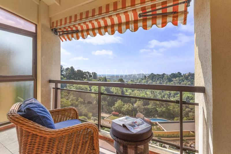 Appartement - 159 m² - 5 pièces