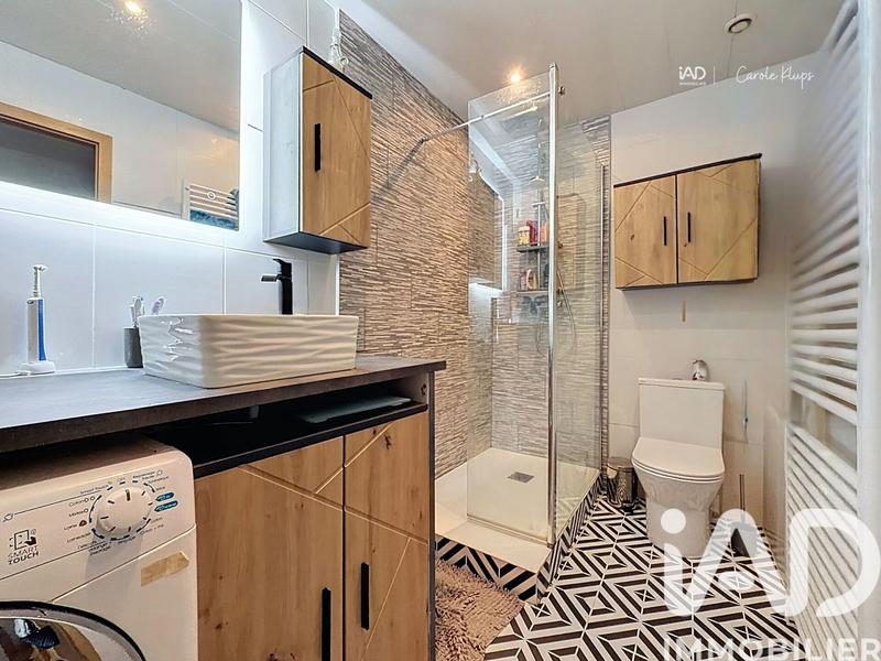 Appartement - 85 m² - 5 pièces