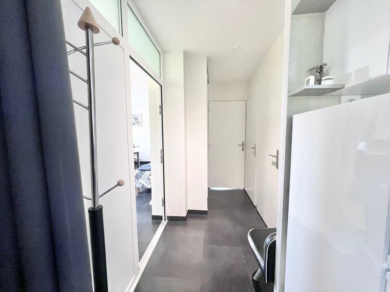 Propriété - 190 m² - 6 pièces