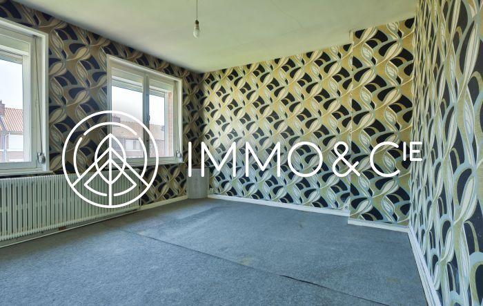 Maison - 94 m² - 5 pièces