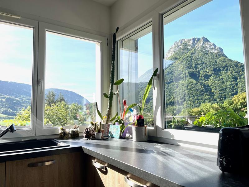 Maison - 104 m² - 4 pièces