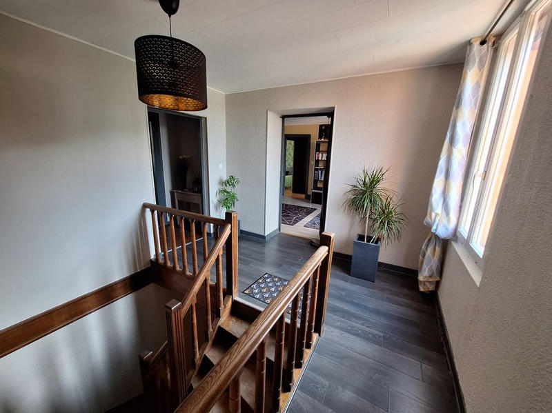 Maison - 197 m² - 5 pièces