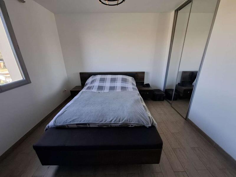 Maison - 137 m² - 9 pièces