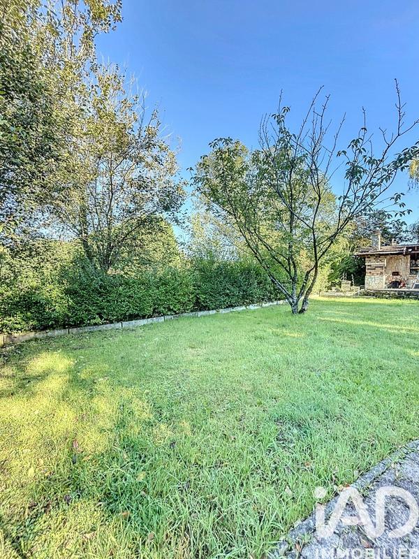 Maison - 580 m² - 10 pièces