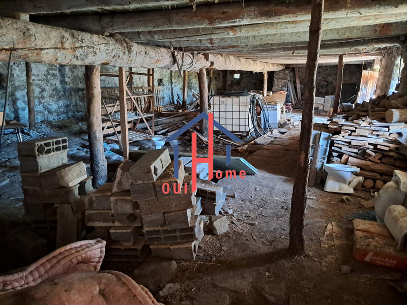 Ferme - 300 m² - 1 pièce