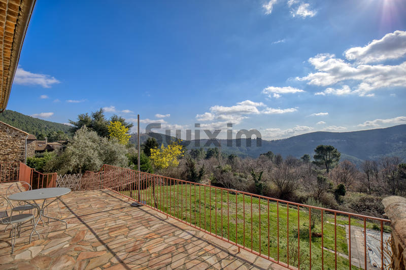 Mas - 189 m² - 7 pièces