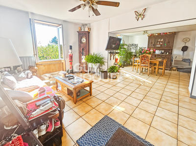 Maison - 119 m² - 7 pièces