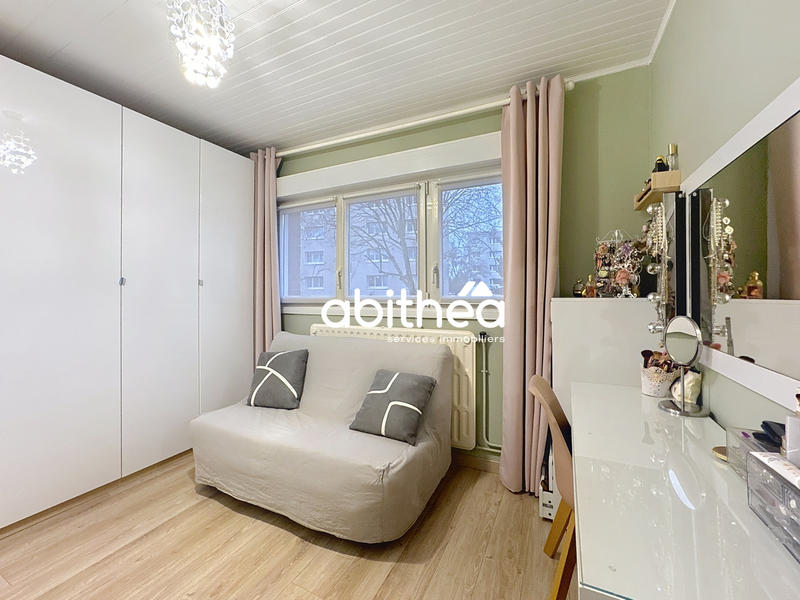 Maison - 103 m² - 5 pièces