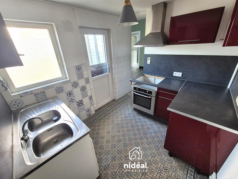 Maison - 80 m² - 4 pièces