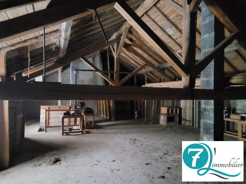 Maison ancienne - 200 m² - 4 pièces