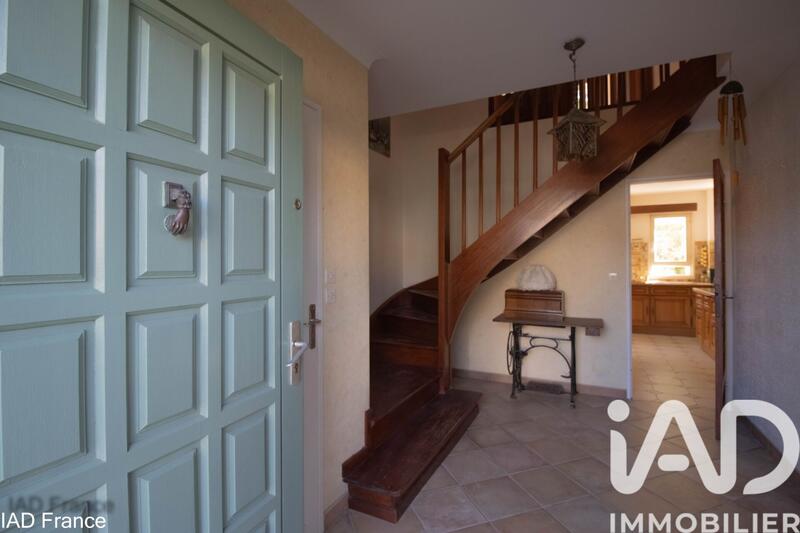 Maison - 163 m² - 6 pièces