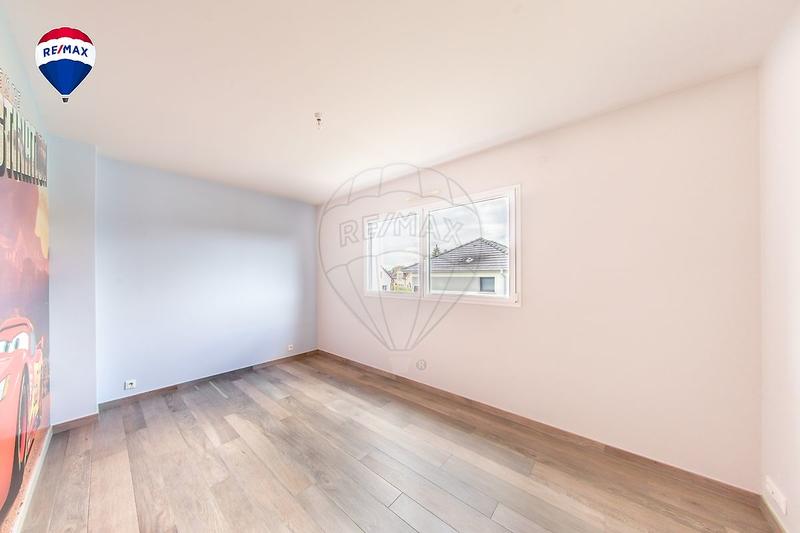 Maison - 129 m² - 6 pièces