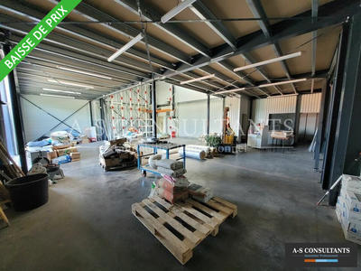 Local d'activité / Entrepôt - 624 m²