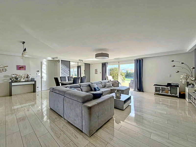 Maison - 135 m² - 4 pièces