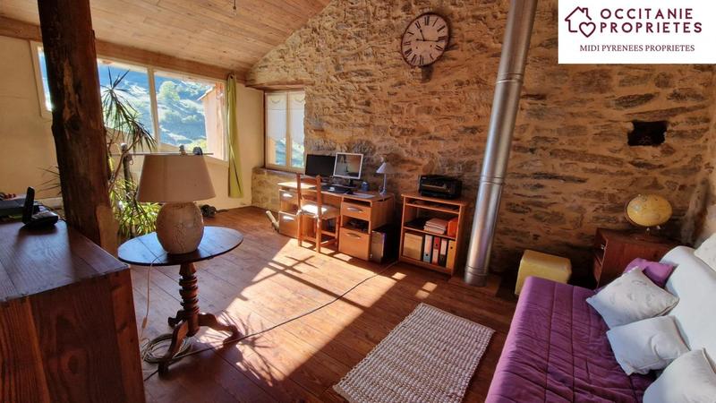 Demeure - 320 m² - 10 pièces