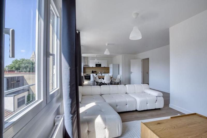 Studio - 11 m² - 1 pièce