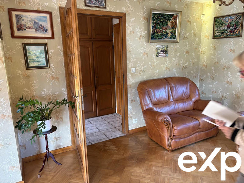 Maison - 152 m² - 7 pièces