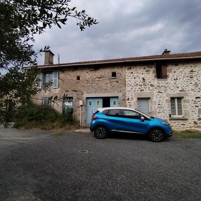 Maison - 250 m² - 4 pièces