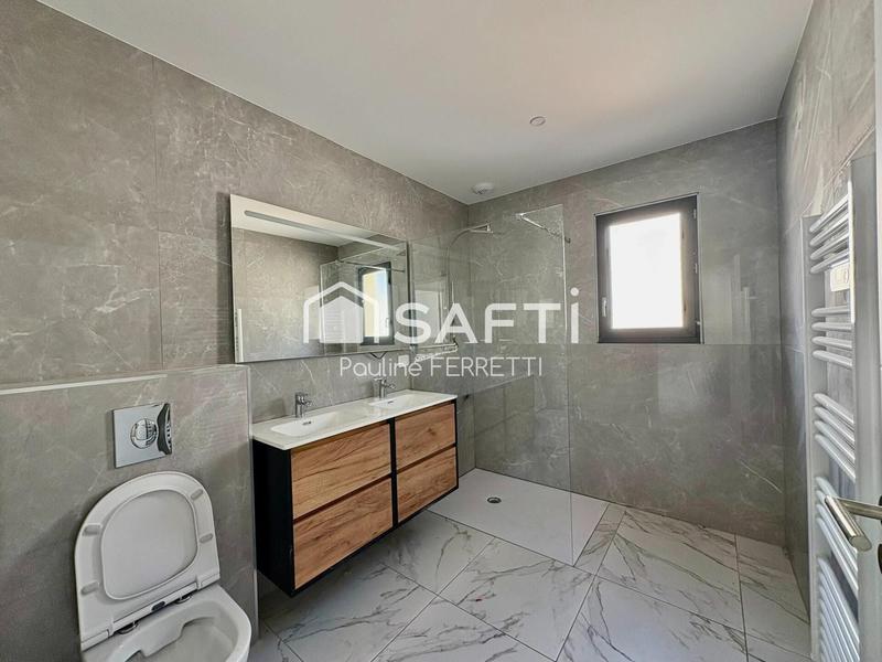 Maison - 120 m² - 4 pièces