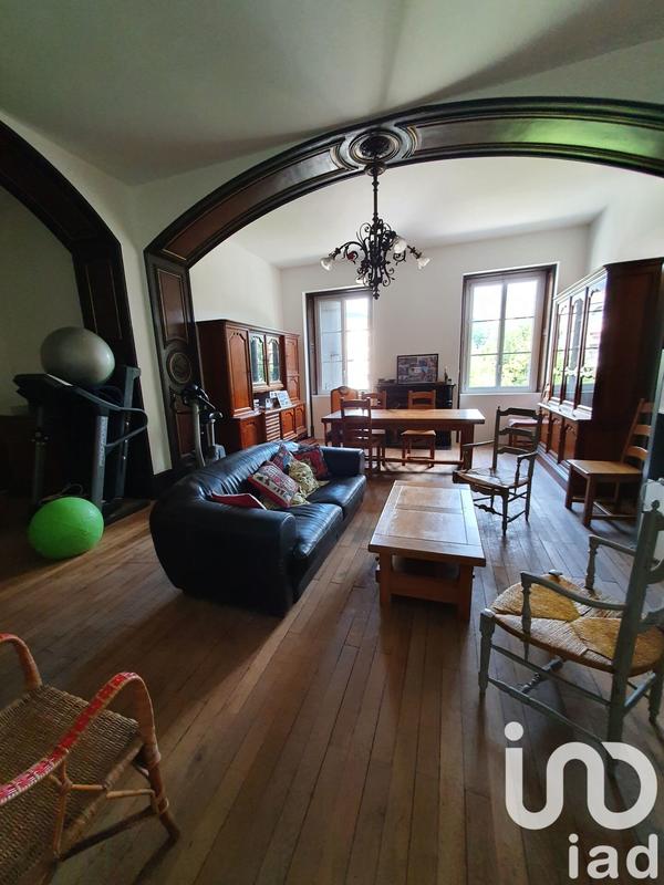 Appartement - 389 m² - 10 pièces