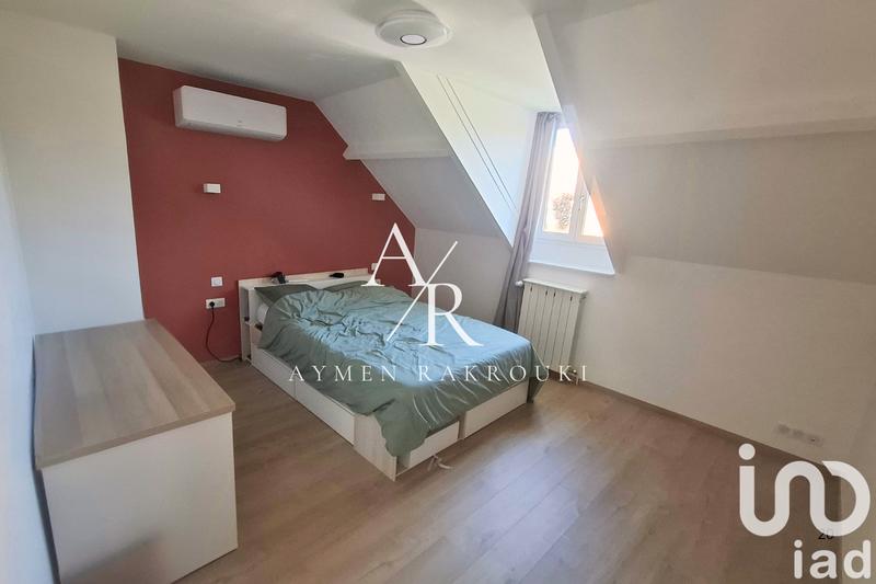 Maison - 121 m² - 10 pièces