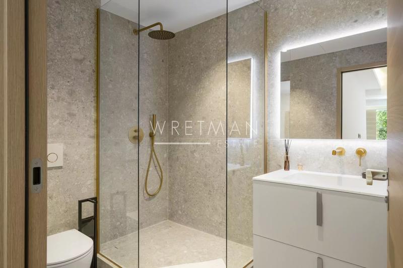 Appartement - 118 m² - 5 pièces