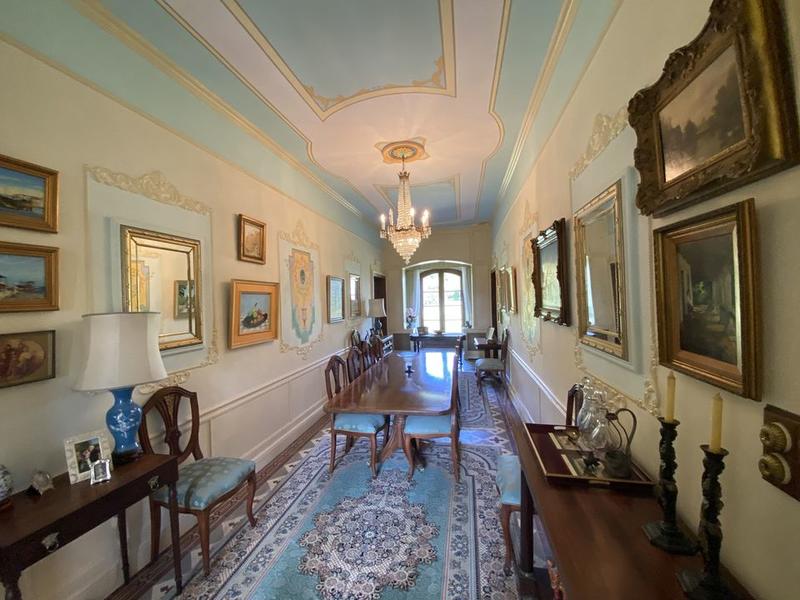 Maison en pierre - 383 m² - 14 pièces