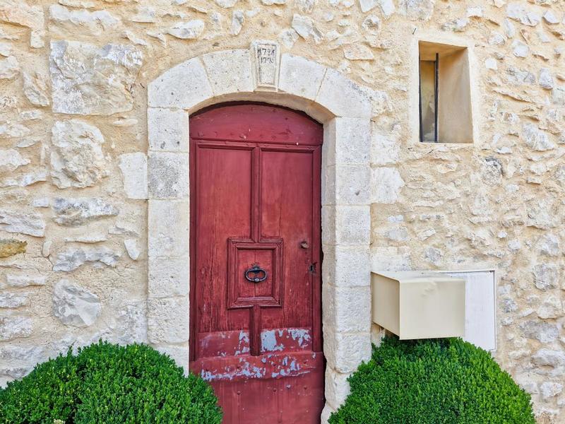 Maison en pierre - 110 m² - 3 pièces