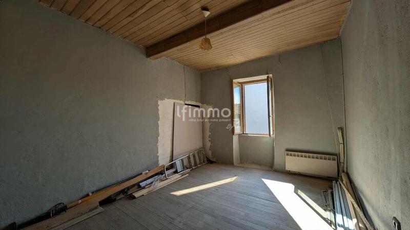 Maison - 190 m² - 4 pièces