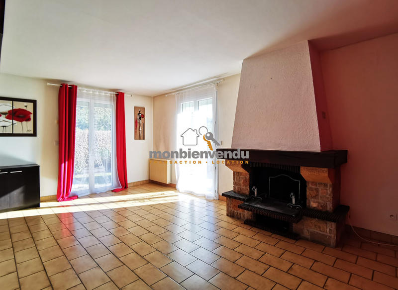 Maison traditionnelle - 140 m² - 7 pièces