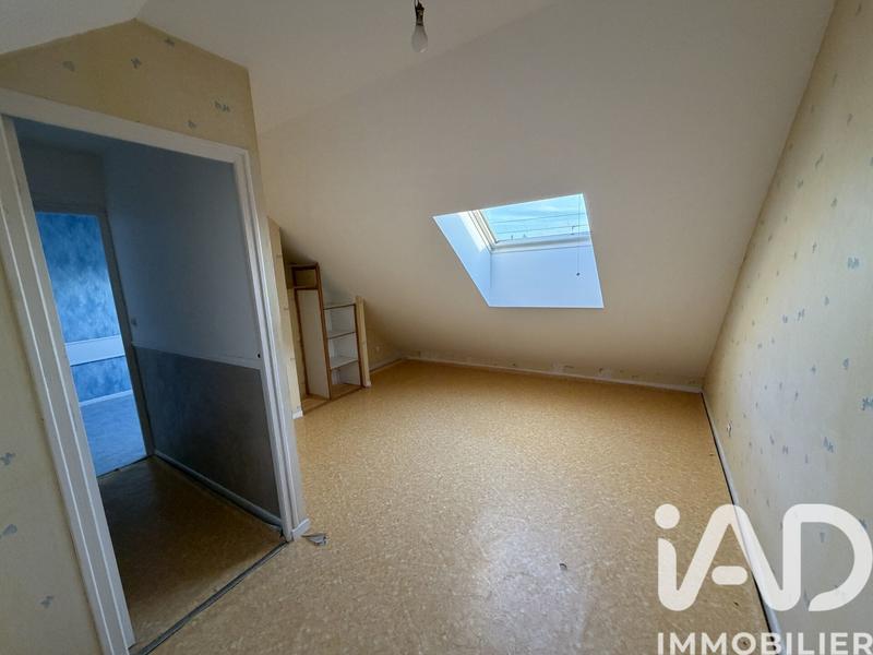 Maison - 101 m² - 7 pièces