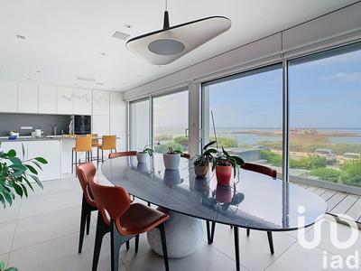 Maison de maîtres - 232 m² - 6 pièces