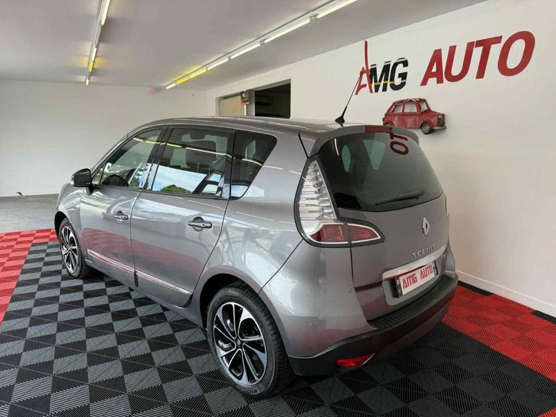 Renault Scénic 1.2 TCe 16v s&amp;S 131 Cv. Bose