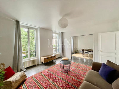 Appartement - 85 m² - 5 pièces