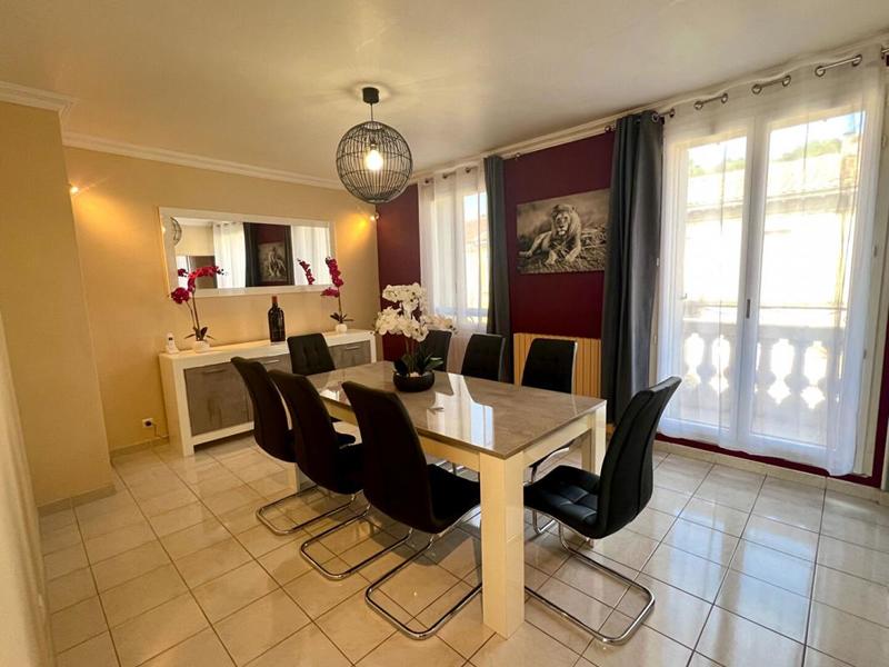 Immeuble - 400 m² - 21 pièces