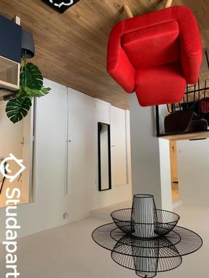 Chambre - 11 m² - 1 pièce