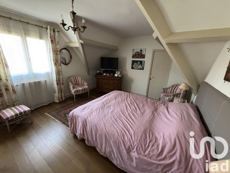 Maison - 157 m² - 7 pièces