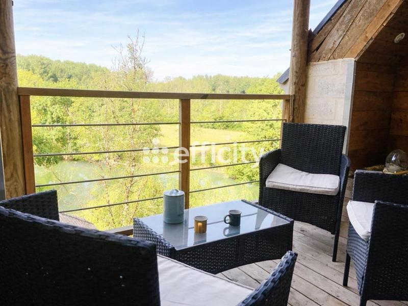 Appartement ancien - 89 m² - 4 pièces