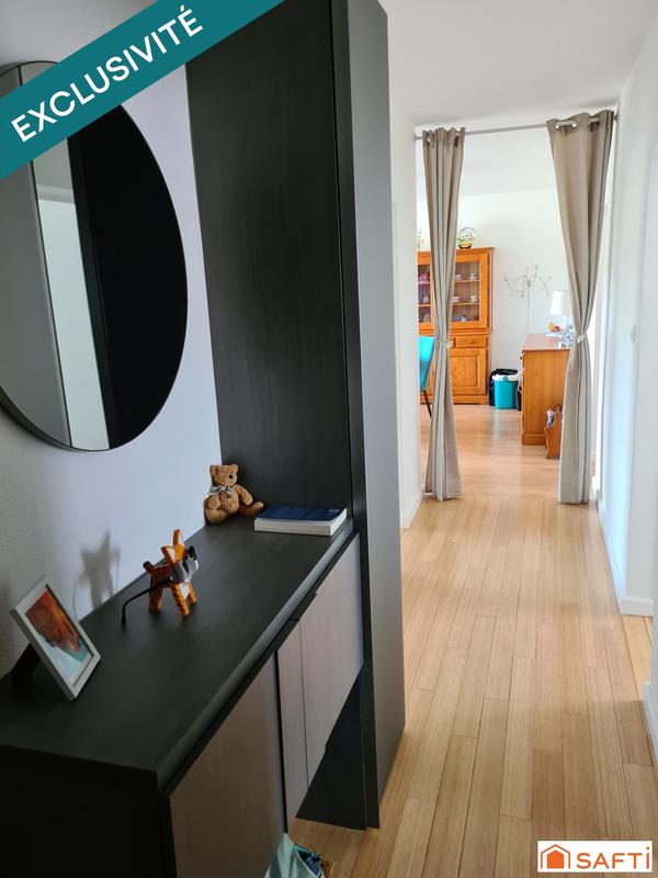 Appartement - 93 m² - 4 pièces