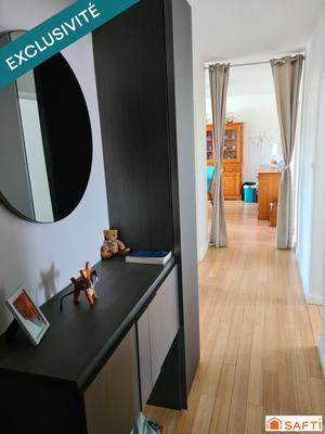 Appartement - 93 m² - 4 pièces