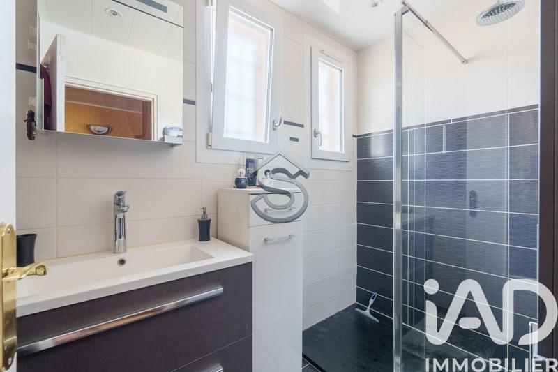 Maison - 106 m² - 6 pièces