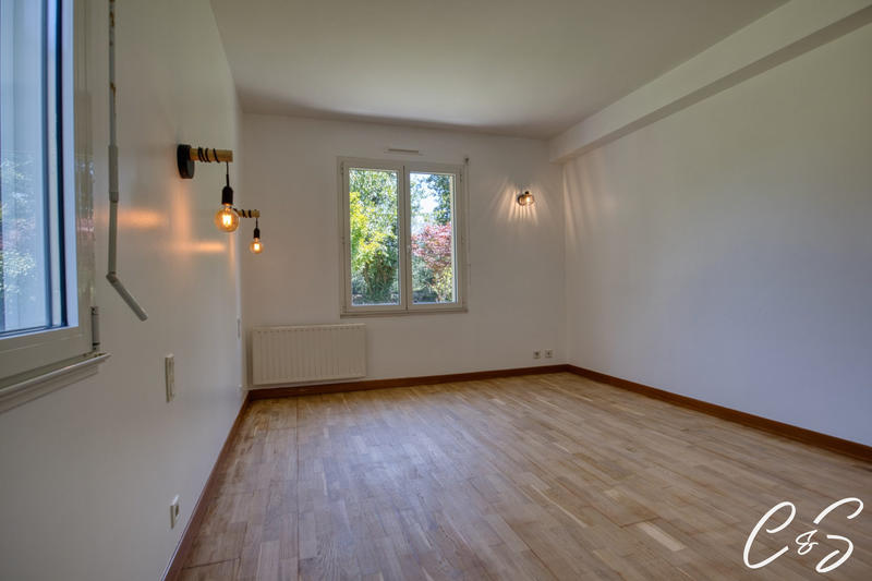 Maison - 146 m² - 5 pièces