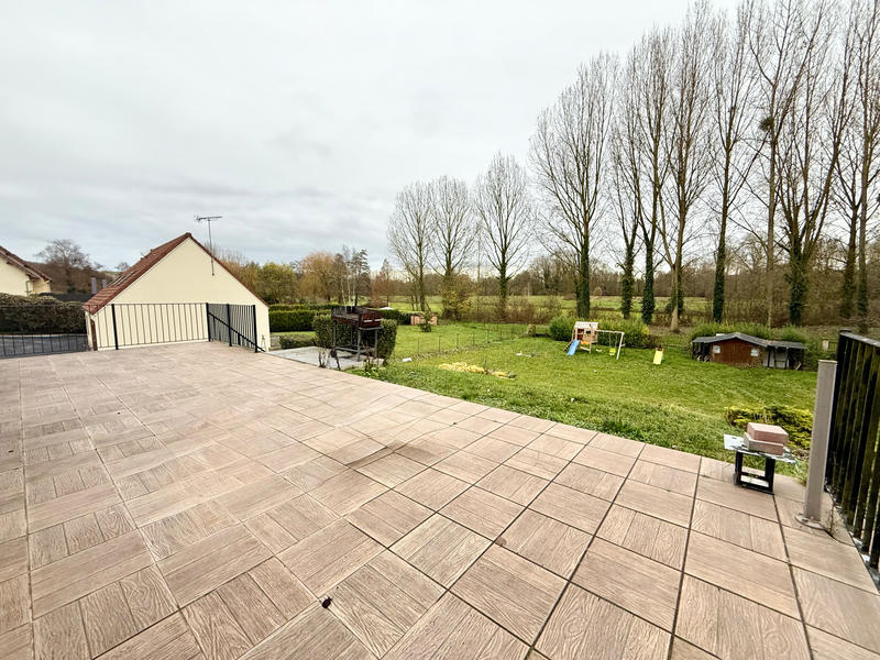 Maison - 99 m² - 5 pièces