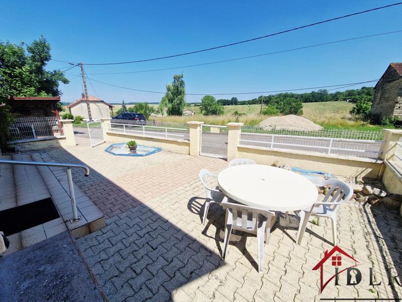 Maison - 220 m² - 7 pièces