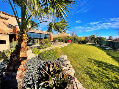 Villa - 166 m² - 6 pièces