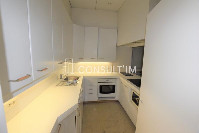 Bureau - 126 m² - 4 pièces