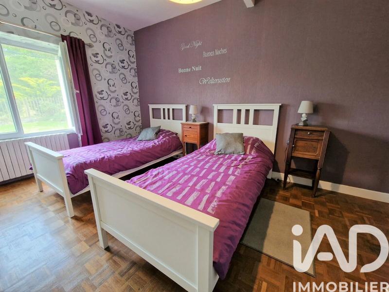 Maison - 289 m² - 7 pièces