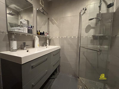 Maison - 135 m² - 8 pièces