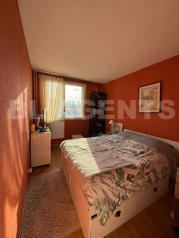 Appartement - 77 m² - 3 pièces