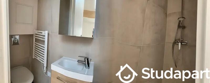 Chambre - 12 m² - 1 pièce